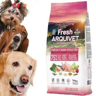 Arquivet Fresh kurczak i ryba oceaniczna 10 kg – opakowanie i psy